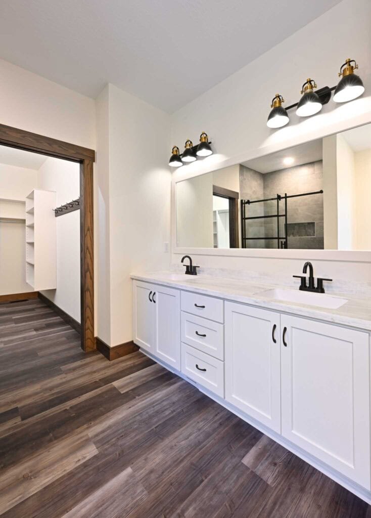 Swiss Apple Valley - 037_edit copy