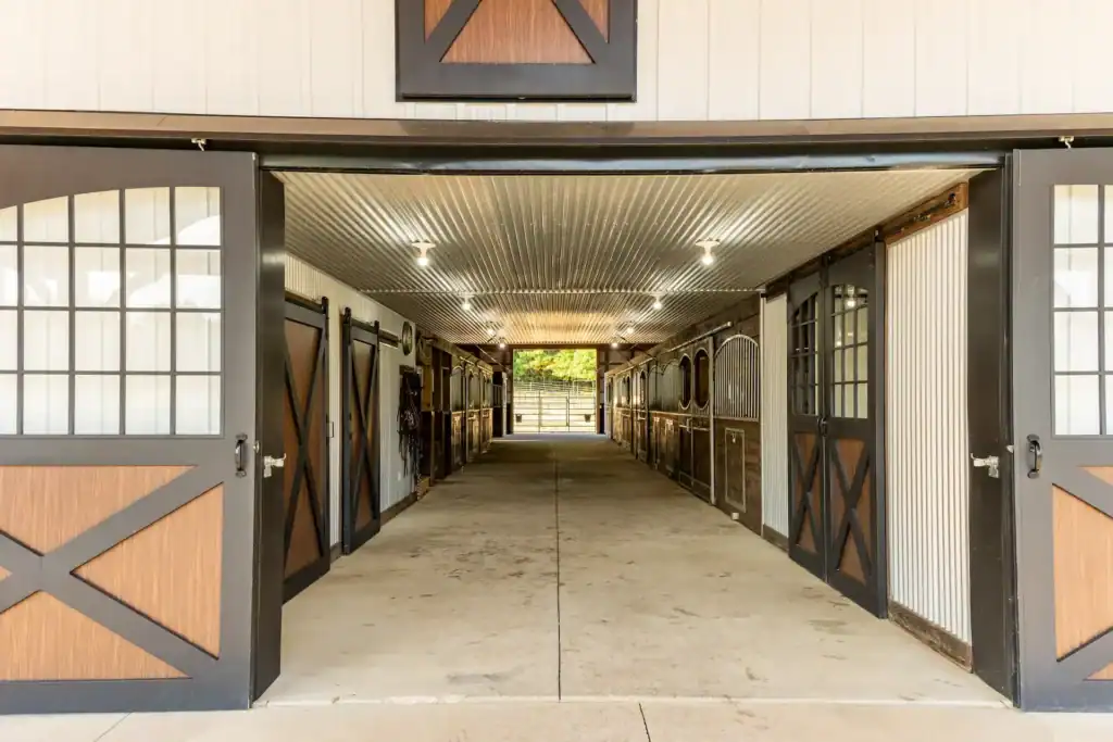 Horse Barn-22