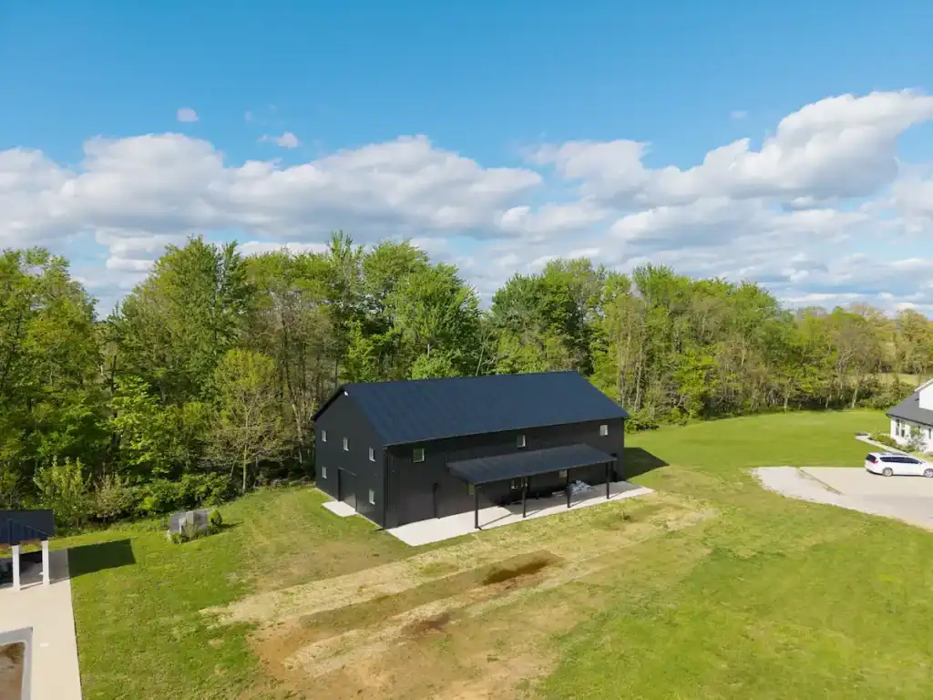 Mt Vernon Sports Barn_DJI_20260430173941_0013_D-Edit